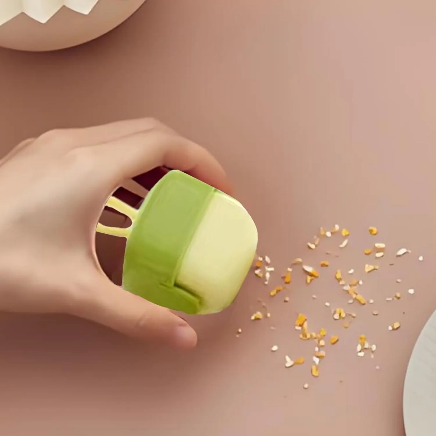 Mini Lint Roller Washable Sticky Roller Reusable Lint Remover Portable Pet Hair Remover for Clothes Travel Household Sticky Cleaner for Plush Hair (Green*2,2.9 * 1.8inch)